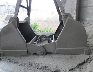 Cement mill grab bucket with long service life