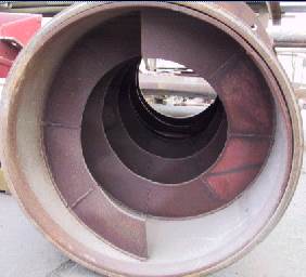 Screw conveyor flanges to cement plant with long service life