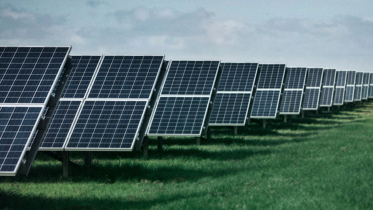 panele słoneczne bez paliw kopalnych