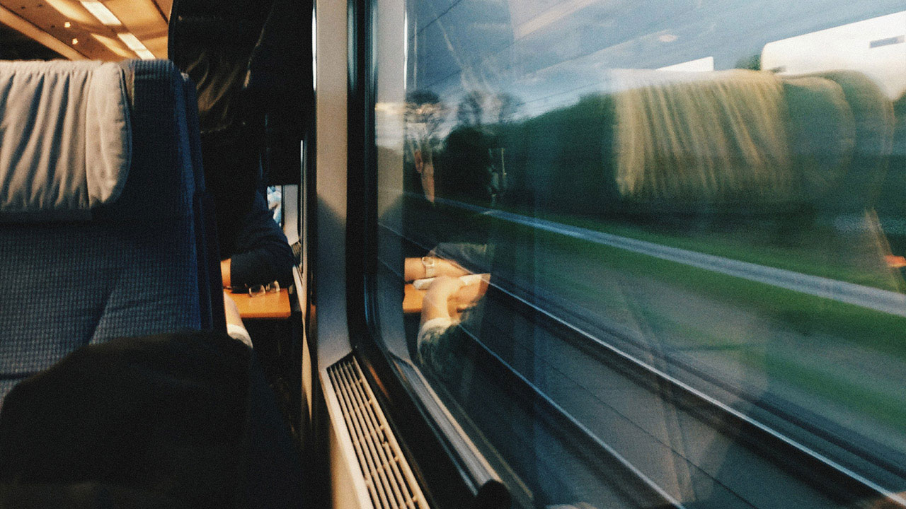 widok z okna pociągu