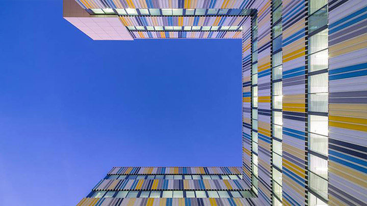 Facade made of GreenCoat® Colorful steel