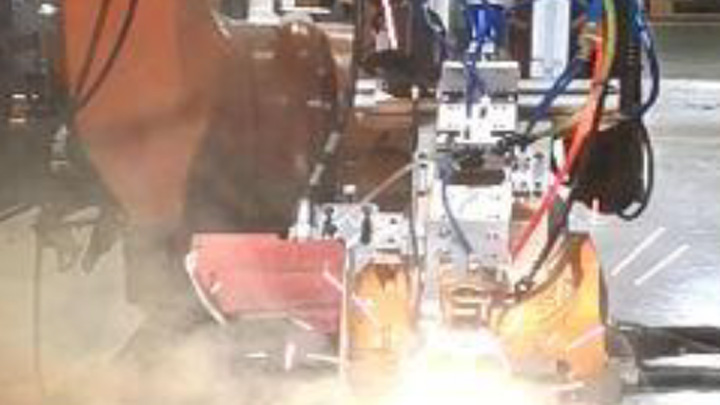 Laser welding of steel battery case using 3D camera system