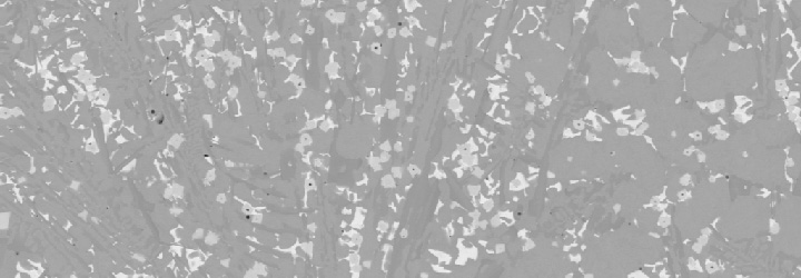 Uma foto microscópica dos borocarbonetos para chapas com CCO