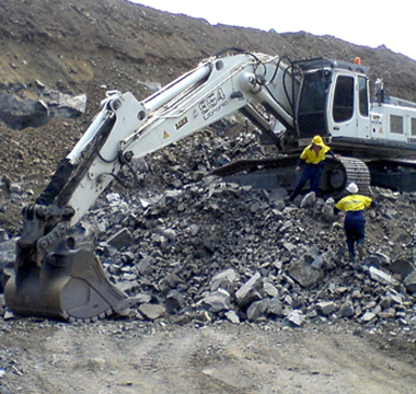 Excavation equipment loses weight, gains better image
