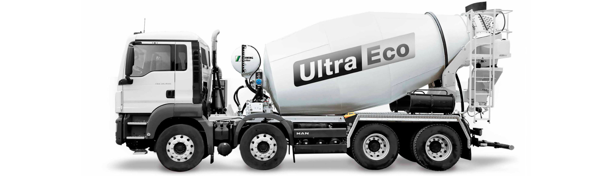 Svartvit Ultra-Eco betongblandarbil tillverkad av mycket slitstark Hardox® slitplåt