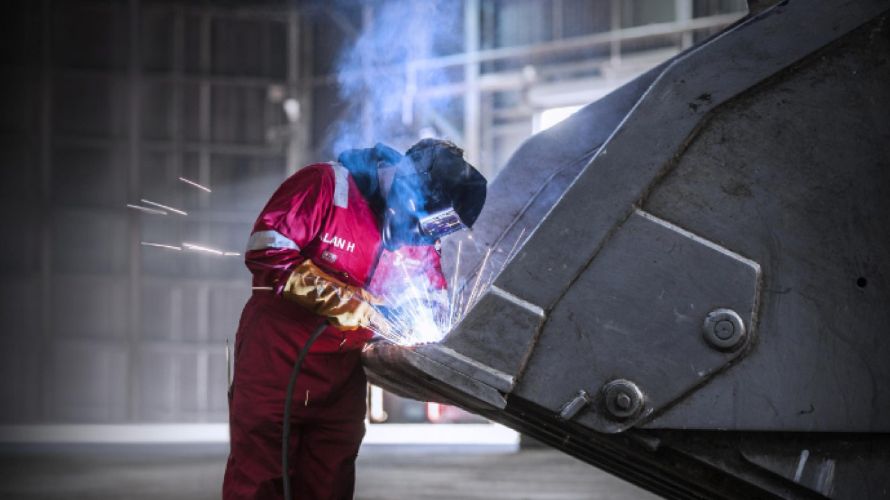 Hardox® 400 wearresistant steel, easy to form SSAB SSAB