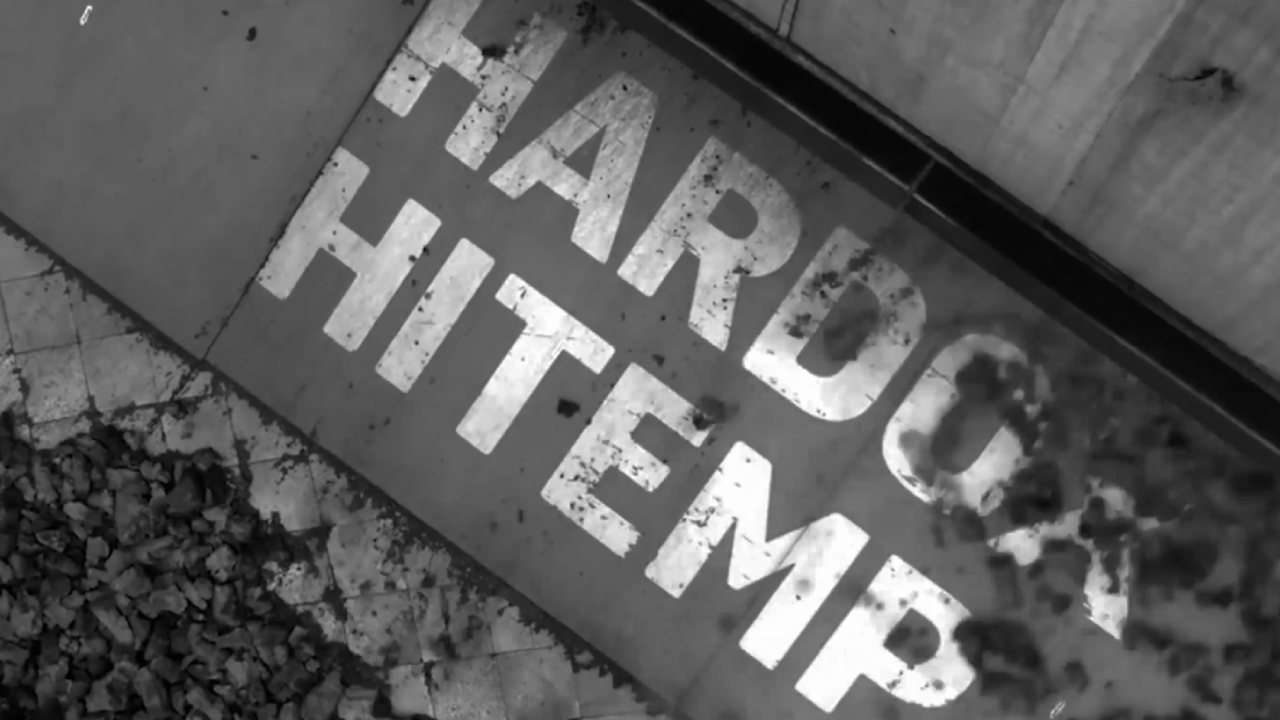 “Hardox HiTemp“ heat-resistant steel branded on a piece of heavy equipment.